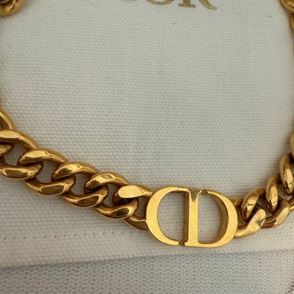 Dior 30 Montaigne Choker - Picture 2 of 12